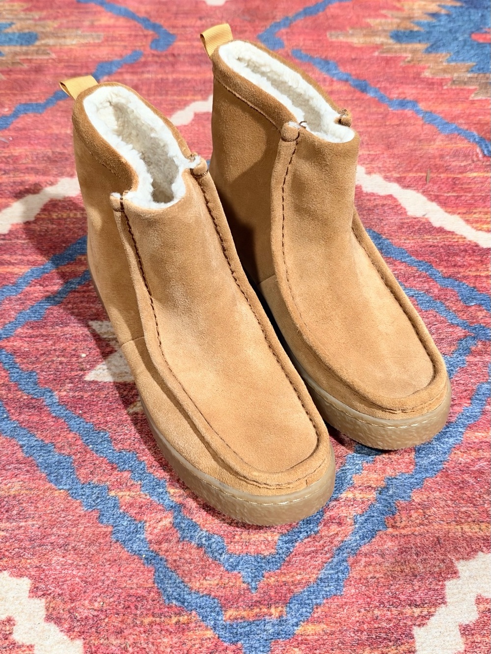 Clarks Tan Suede Shearling Ankle Boots - Size 9